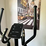아파트 Casa Luna 6 Min Hbf , Erdgeschosswohnung ,altbau