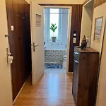 Casa Luna 6 Min Hbf , Erdgeschosswohnung ,altbau 뒤스부르크