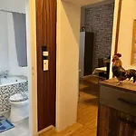 아파트 Casa Luna 6 Min Hbf , Erdgeschosswohnung ,altbau