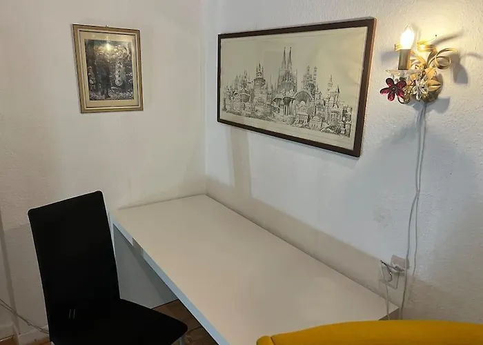 公寓 Casa Luna 6 Min Hbf , Erdgeschosswohnung ,altbau 杜伊斯堡