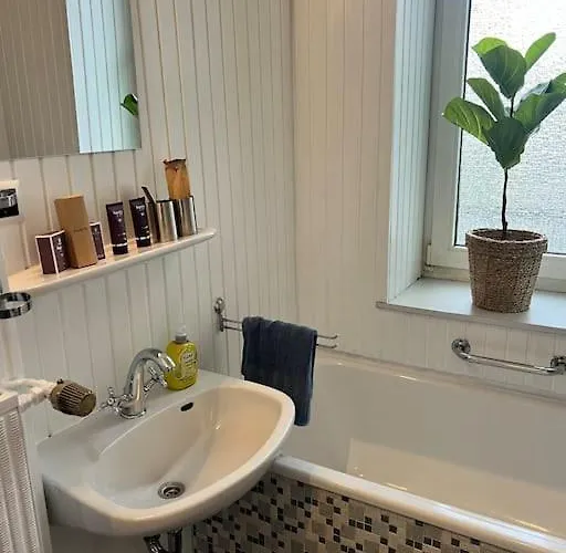 公寓 Casa Luna 6 Min Hbf , Erdgeschosswohnung ,altbau